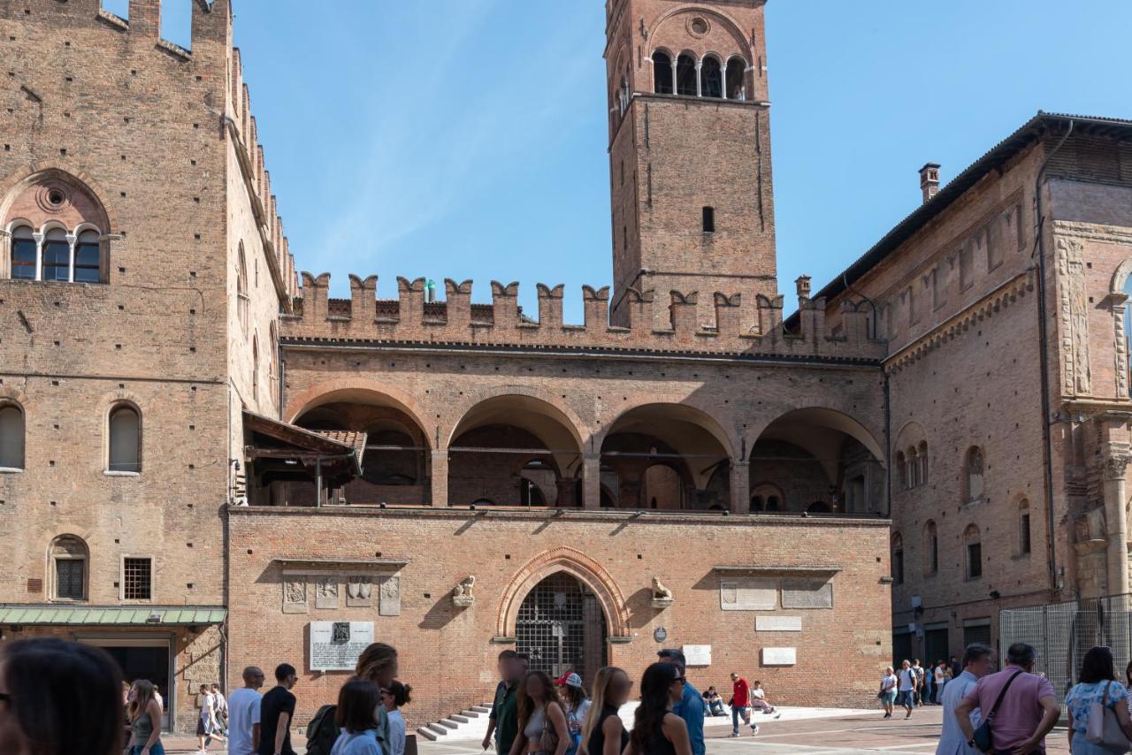 Nel Cuore Di Bologna - Casa Boss ภายนอก รูปภาพ
