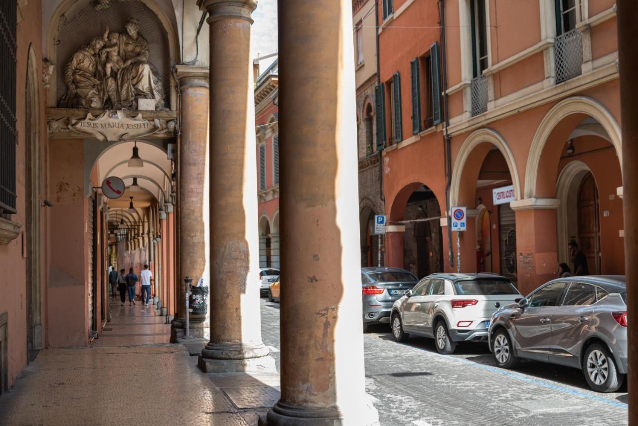 Nel Cuore Di Bologna - Casa Boss ภายนอก รูปภาพ